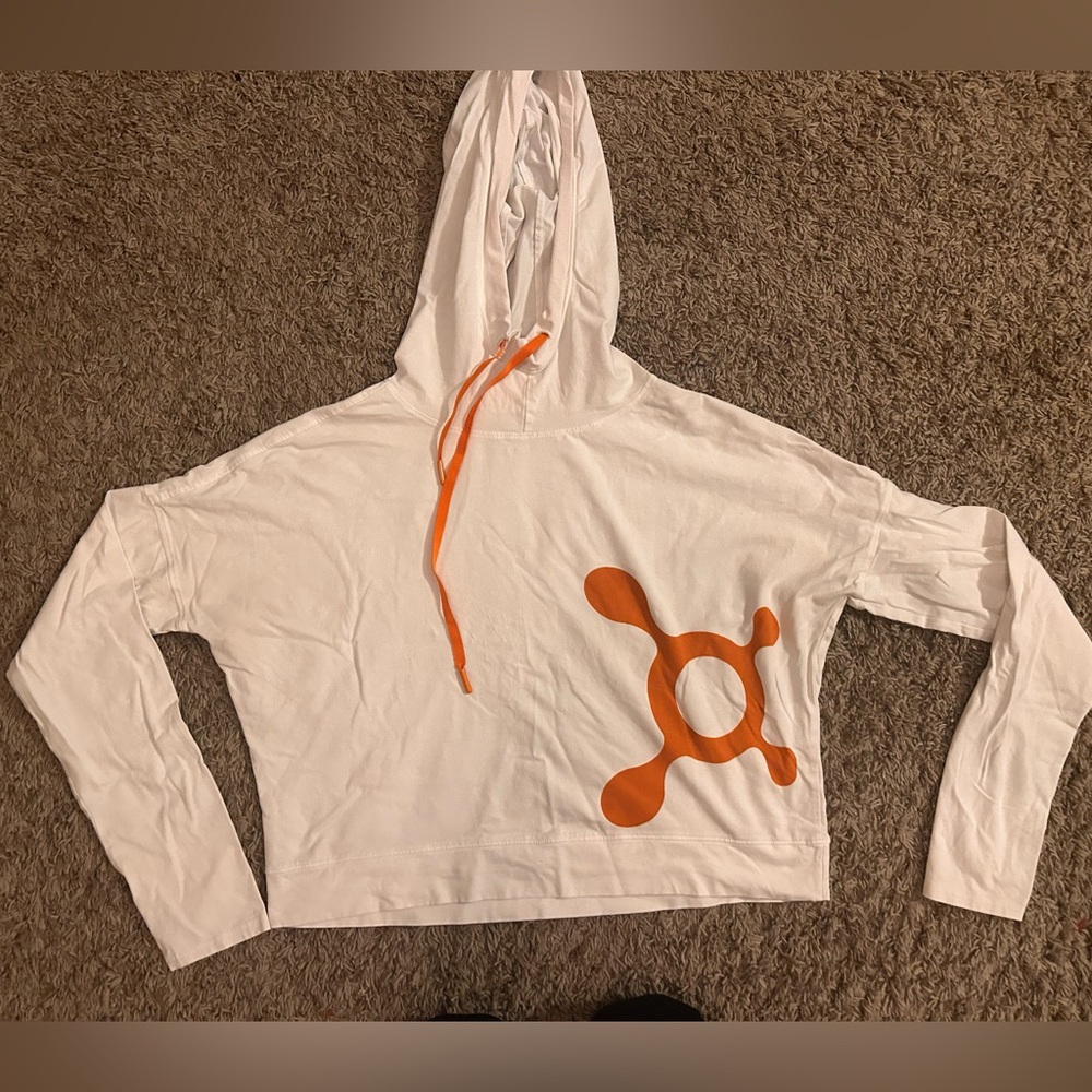 Orangetheory cropped hoodie shirt. Size Large